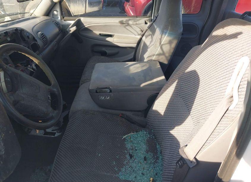 Photo 6 of 2001 Dodge Ram 3500 ST (VIN 1B7MF337X1J544933)