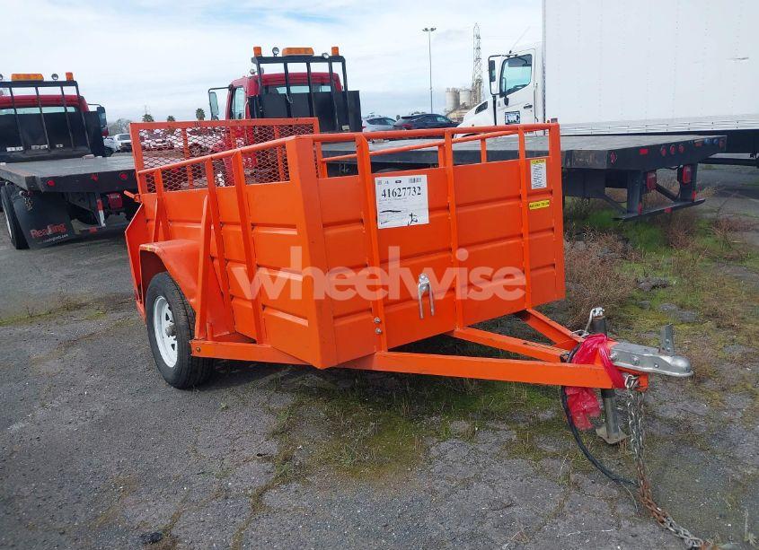 2022 Best 5x8us (VIN 1B9US121XN3245635) main photo