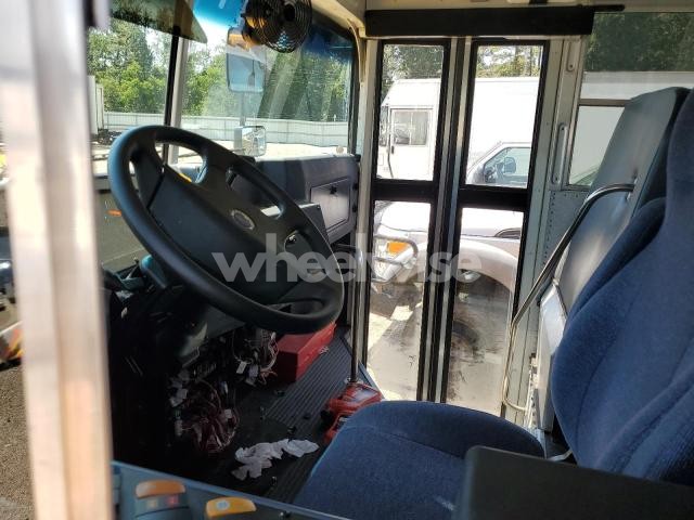 Photo 10 of 2025 BLUEBIRD VISION - TRANSIT VEHICLES (VIN 1BAKGCJA0SF807187)