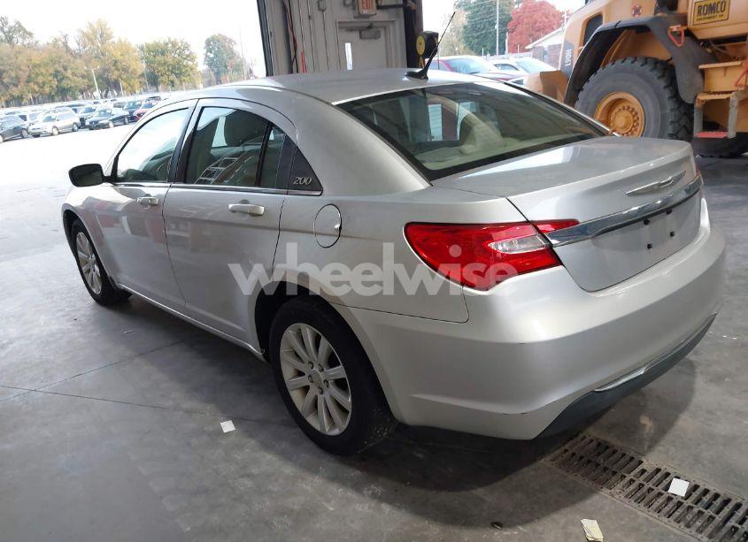 Photo 3 of 2011 Chrysler 200 TOURING (VIN 1C3BC1FB0BN500765)