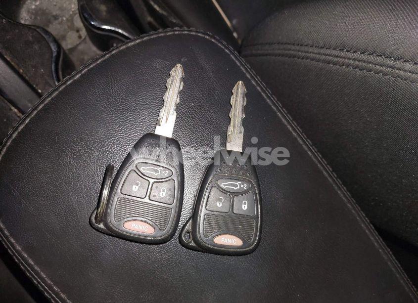 Photo 11 of 2011 Chrysler 200 TOURING (VIN 1C3BC1FB0BN500913)