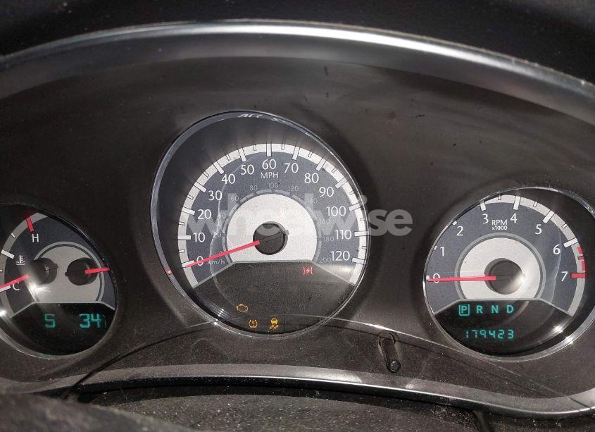 Photo 7 of 2011 Chrysler 200 TOURING (VIN 1C3BC1FB0BN500913)