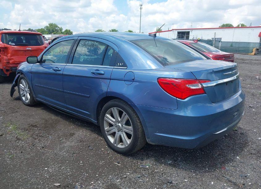 Photo 3 of 2011 Chrysler 200 TOURING (VIN 1C3BC1FB0BN607220)