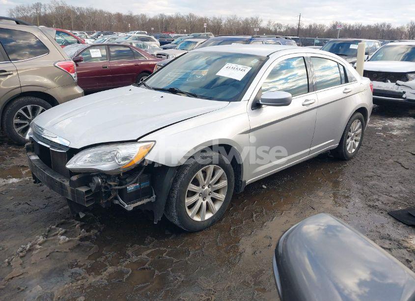 Photo 2 of 2011 Chrysler 200 TOURING (VIN 1C3BC1FB1BN555466)