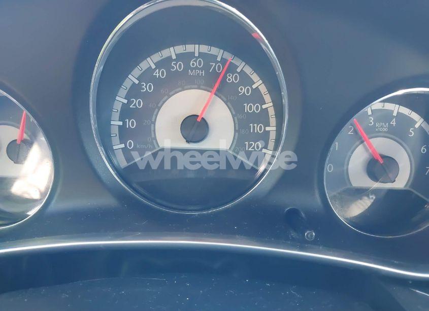 Photo 16 of 2011 Chrysler 200 TOURING (VIN 1C3BC1FB2BN592817)