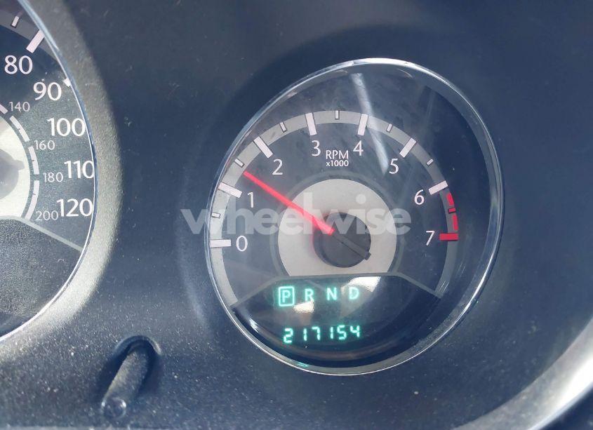 Photo 7 of 2011 Chrysler 200 TOURING (VIN 1C3BC1FB6BN504982)