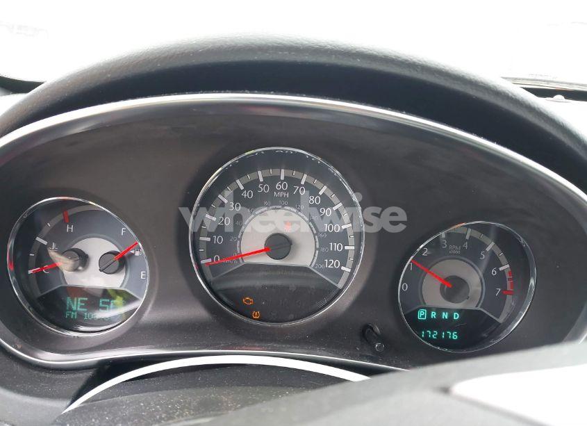 Photo 7 of 2011 Chrysler 200 TOURING (VIN 1C3BC1FB6BN625768)