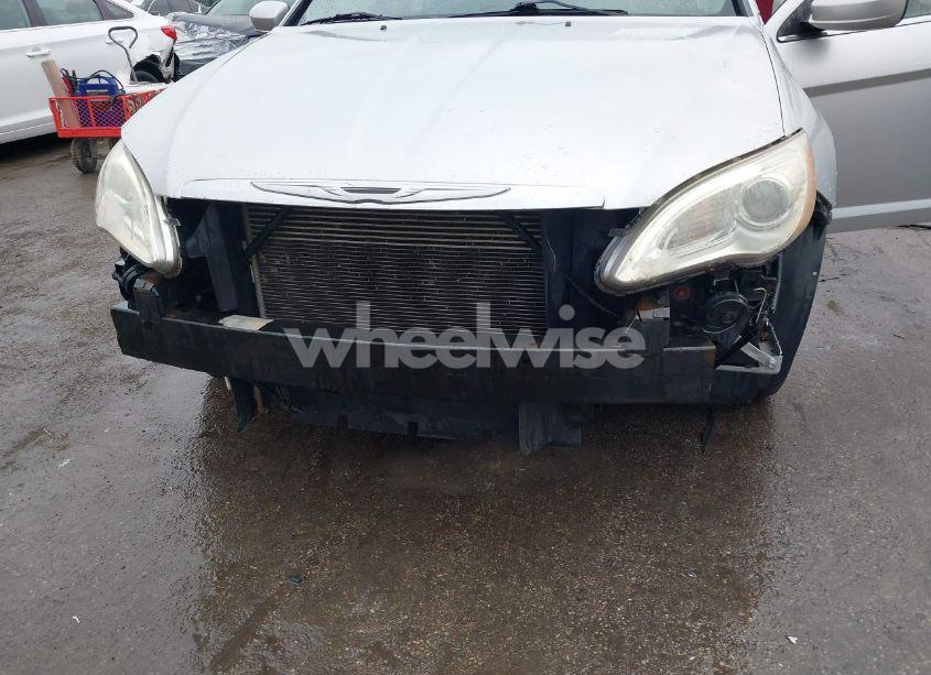 Photo 6 of 2011 Chrysler 200 TOURING (VIN 1C3BC1FB8BN531262)