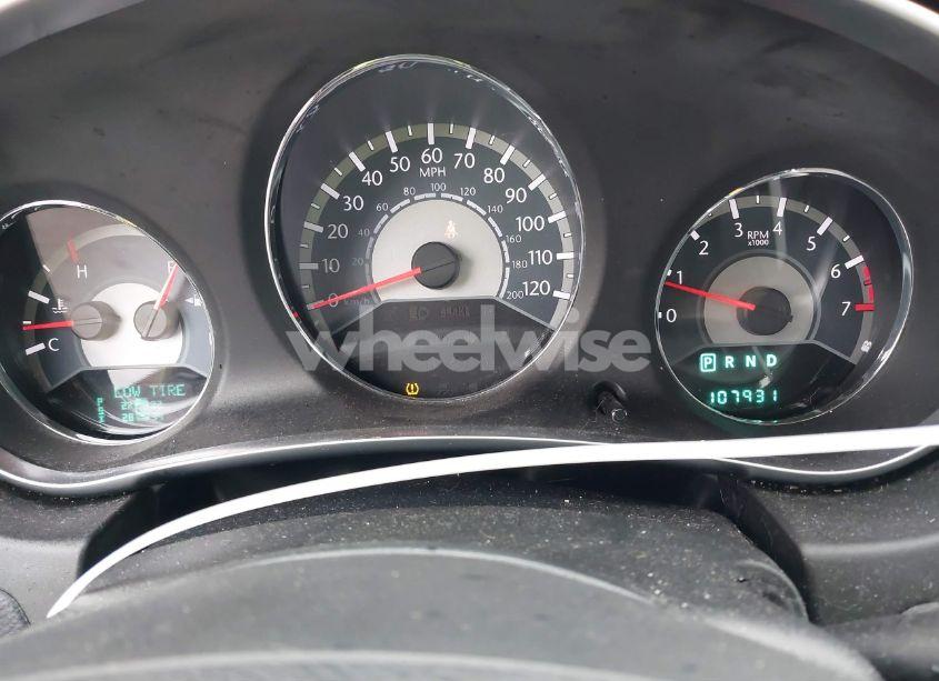 Photo 7 of 2011 Chrysler 200 TOURING (VIN 1C3BC1FB8BN531262)