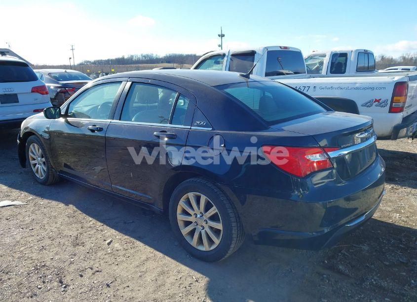 Photo 3 of 2011 Chrysler 200 TOURING (VIN 1C3BC1FB8BN531472)