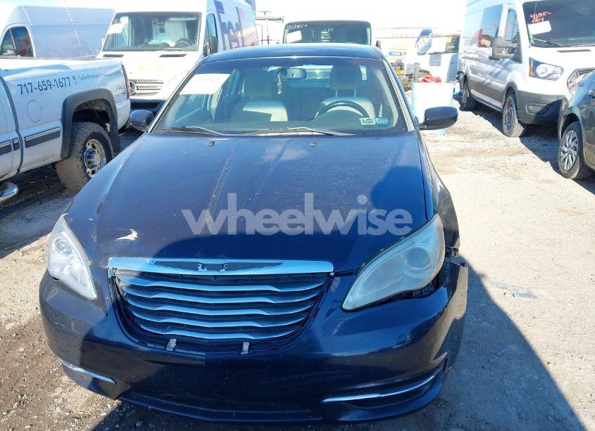 Photo 6 of 2011 Chrysler 200 TOURING (VIN 1C3BC1FB8BN531472)