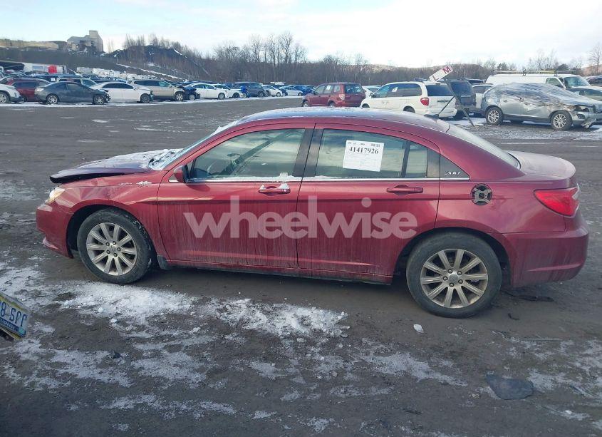 Photo 14 of 2011 Chrysler 200 TOURING (VIN 1C3BC1FB8BN600113)