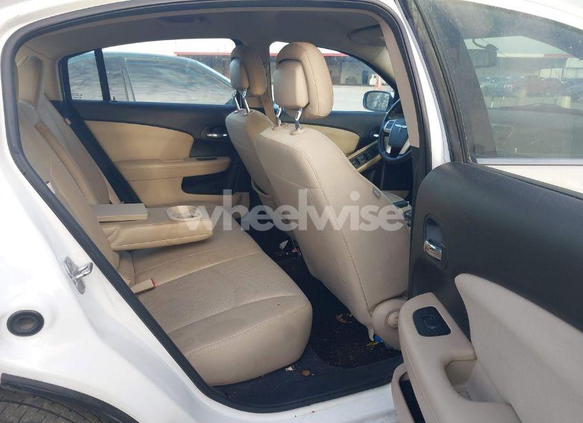 Photo 8 of 2011 Chrysler 200 TOURING (VIN 1C3BC1FB8BN613394)