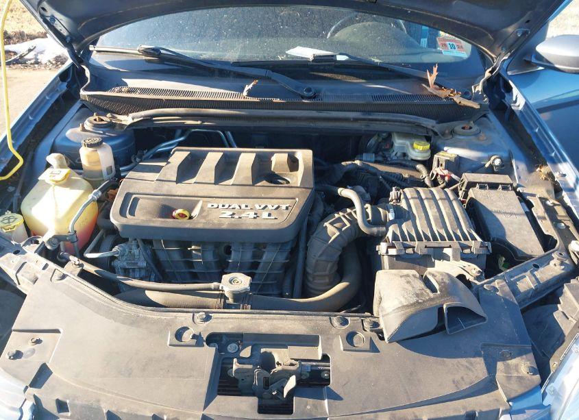 Photo 10 of 2011 Chrysler 200 TOURING (VIN 1C3BC1FB8BN615274)