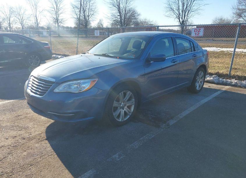 Photo 2 of 2011 Chrysler 200 TOURING (VIN 1C3BC1FB8BN615274)