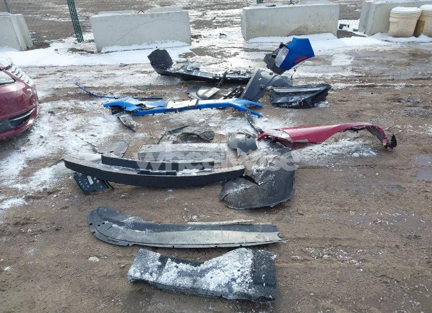 Photo 11 of 2011 Chrysler 200 TOURING (VIN 1C3BC1FG0BN503371)