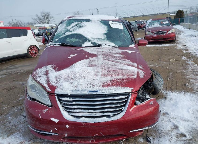 Photo 12 of 2011 Chrysler 200 TOURING (VIN 1C3BC1FG0BN503371)