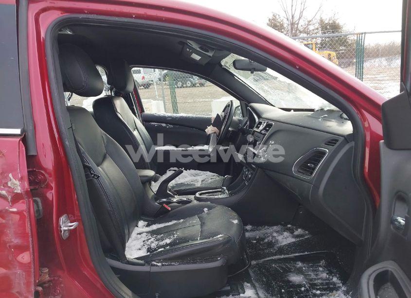 Photo 5 of 2011 Chrysler 200 TOURING (VIN 1C3BC1FG0BN503371)