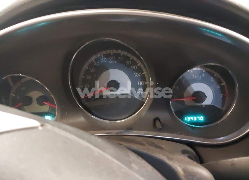 Photo 7 of 2011 Chrysler 200 TOURING (VIN 1C3BC1FG0BN584033)