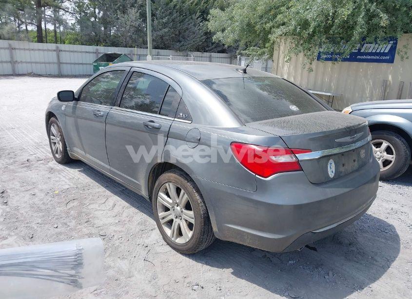 Photo 3 of 2011 Chrysler 200 TOURING (VIN 1C3BC1FG0BN602899)