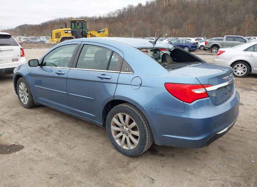 Photo 3 of 2011 Chrysler 200 TOURING (VIN 1C3BC1FG1BN545029)