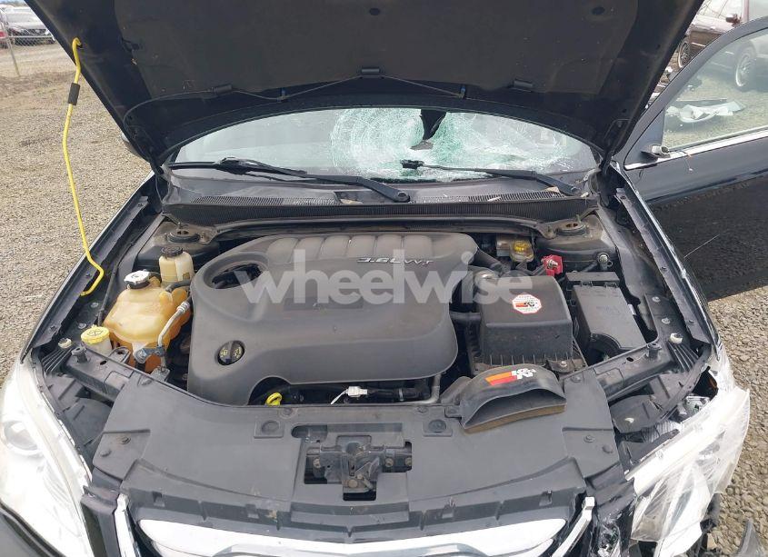 Photo 10 of 2011 Chrysler 200 TOURING (VIN 1C3BC1FG1BN602913)