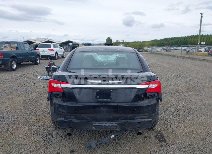 Photo 17 of 2011 Chrysler 200 TOURING (VIN 1C3BC1FG1BN602913)