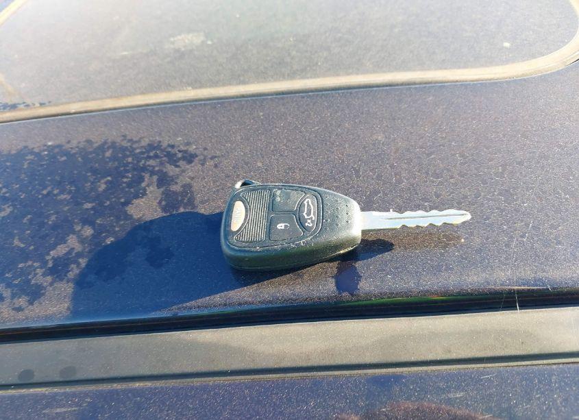 Photo 11 of 2011 Chrysler 200 TOURING (VIN 1C3BC1FG3BN601150)