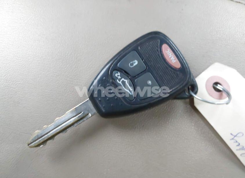 Photo 11 of 2011 Chrysler 200 TOURING (VIN 1C3BC1FG4BN614392)