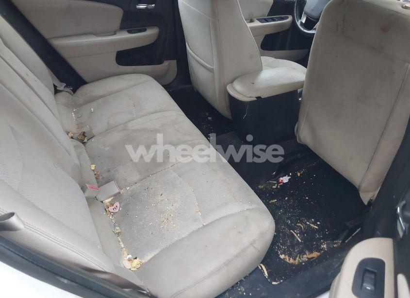 Photo 8 of 2011 Chrysler 200 TOURING (VIN 1C3BC1FG4BN614392)