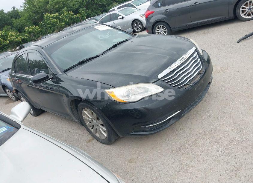 2011 Chrysler 200 TOURING (VIN 1C3BC1FG8BN504624) main photo