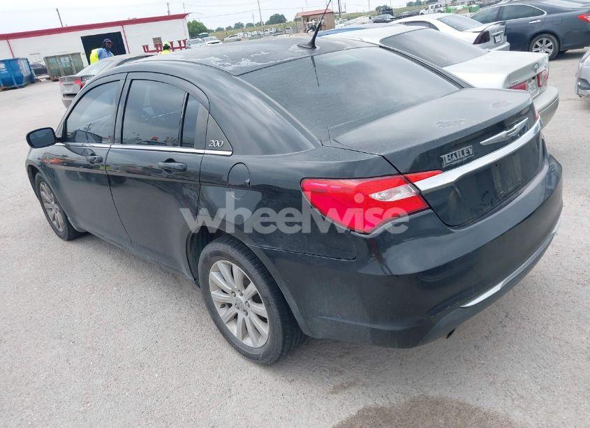 Photo 3 of 2011 Chrysler 200 TOURING (VIN 1C3BC1FG8BN504624)