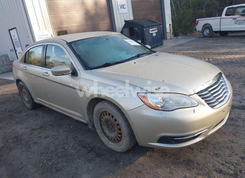 2011 Chrysler 200 TOURING (VIN 1C3BC1FG8BN519074) main photo