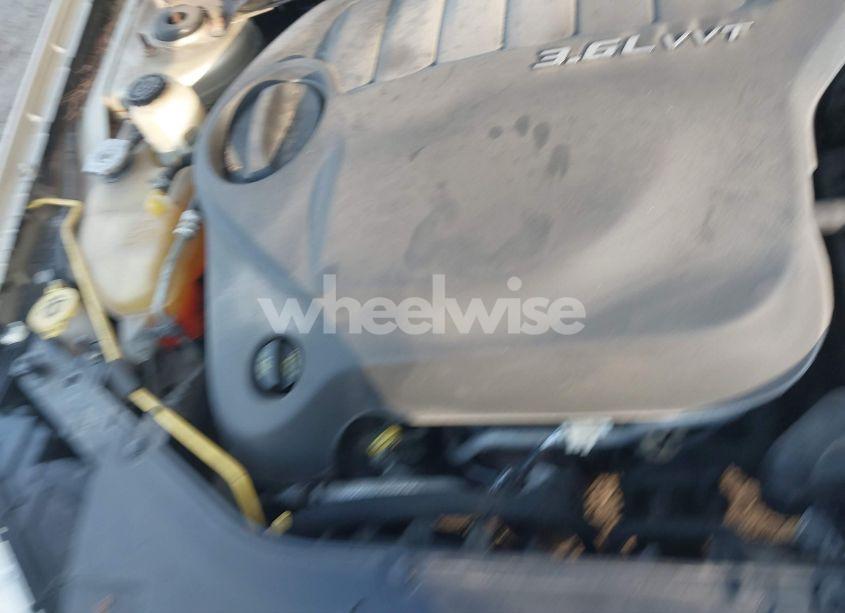 Photo 10 of 2011 Chrysler 200 TOURING (VIN 1C3BC1FG8BN519074)