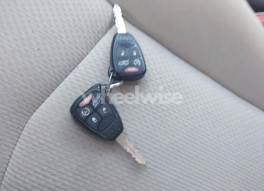 Photo 11 of 2011 Chrysler 200 TOURING (VIN 1C3BC1FG8BN519074)