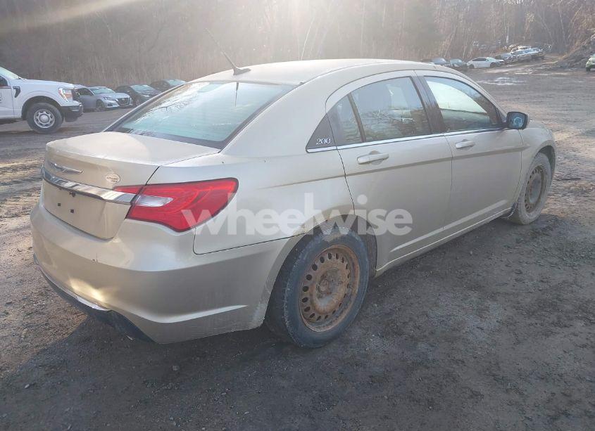 Photo 4 of 2011 Chrysler 200 TOURING (VIN 1C3BC1FG8BN519074)