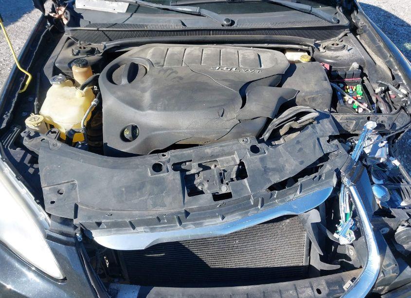 Photo 10 of 2011 Chrysler 200 TOURING (VIN 1C3BC1FG9BN504857)