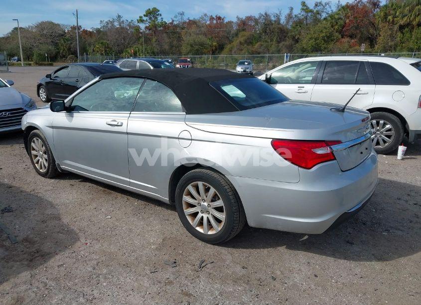 Photo 3 of 2011 Chrysler 200 TOURING (VIN 1C3BC2EB2BN532527)