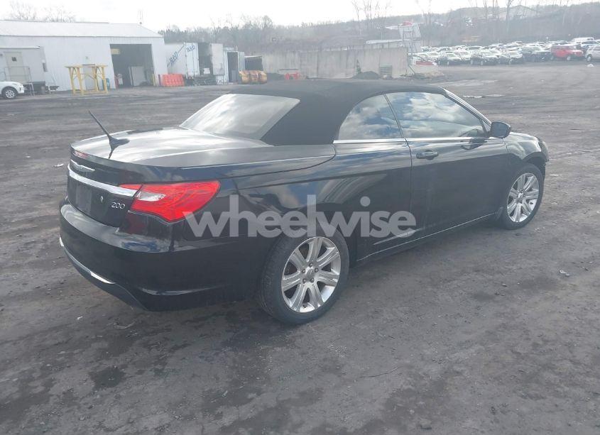 Photo 4 of 2011 Chrysler 200 TOURING (VIN 1C3BC2EG7BN600980)