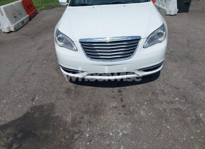 Photo 12 of 2011 Chrysler 200 TOURING (VIN 1C3BC2EG9BN560479)