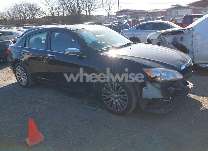 2011 Chrysler 200 LIMITED (VIN 1C3BC2FB1BN600721) main photo