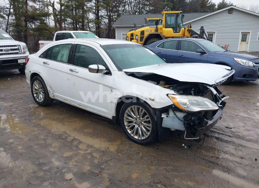 2011 Chrysler 200 LIMITED (VIN 1C3BC2FB1BN614845) main photo
