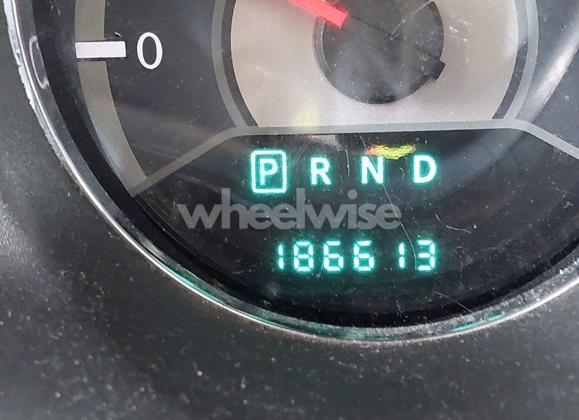 Photo 7 of 2011 Chrysler 200 LIMITED (VIN 1C3BC2FB3BN537170)