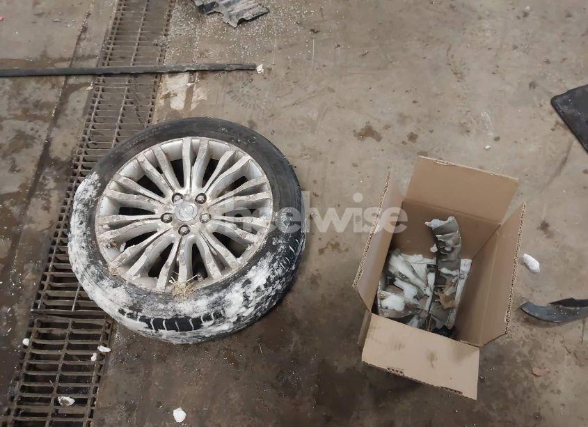 Photo 12 of 2011 Chrysler 200 LIMITED (VIN 1C3BC2FB5BN571269)