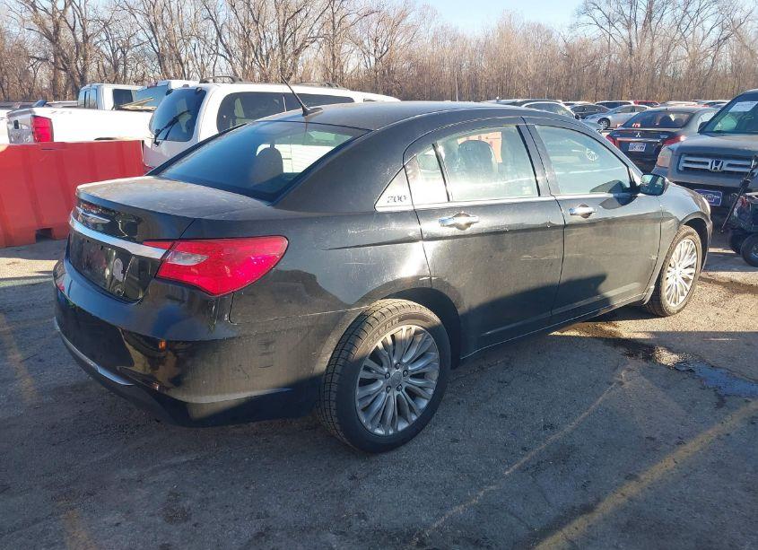 Photo 4 of 2011 Chrysler 200 LIMITED (VIN 1C3BC2FB6BN551340)