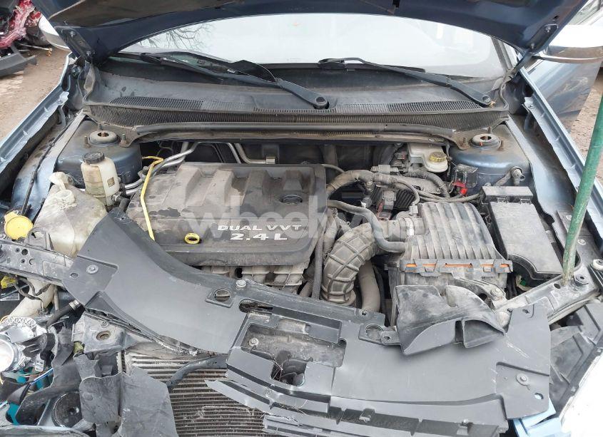 Photo 10 of 2011 Chrysler 200 LIMITED (VIN 1C3BC2FB7BN580748)