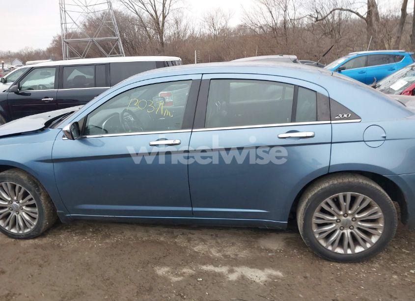 Photo 14 of 2011 Chrysler 200 LIMITED (VIN 1C3BC2FB7BN580748)