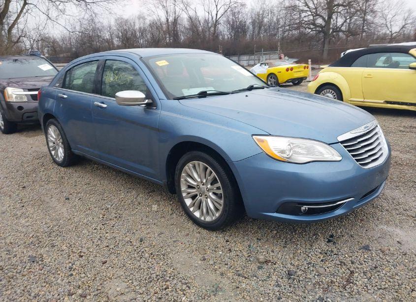 2011 Chrysler 200 LIMITED (VIN 1C3BC2FB7BN601517) main photo