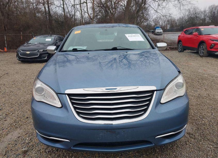 Photo 12 of 2011 Chrysler 200 LIMITED (VIN 1C3BC2FB7BN601517)