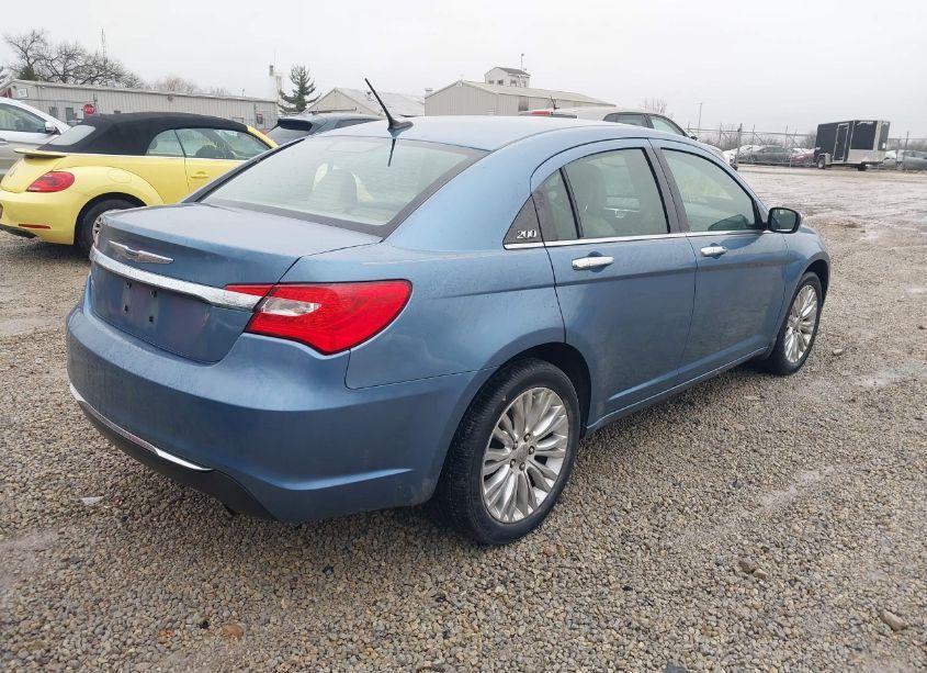 Photo 4 of 2011 Chrysler 200 LIMITED (VIN 1C3BC2FB7BN601517)